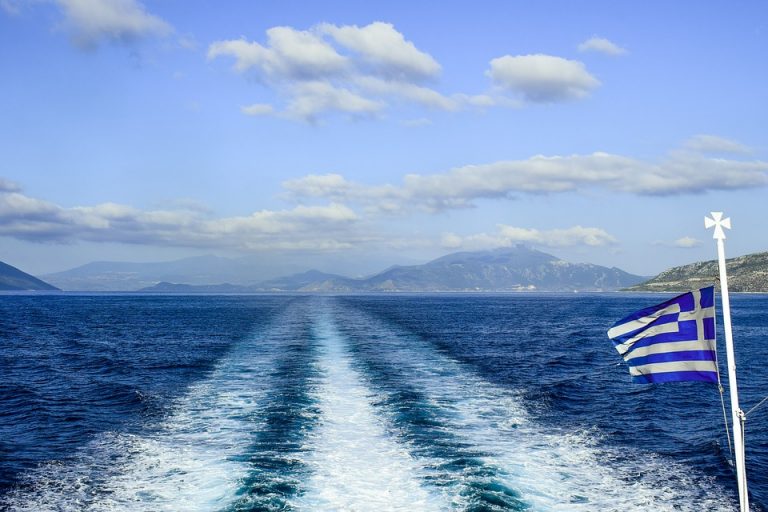 Why Are Greek Houses Painted Blue And White?