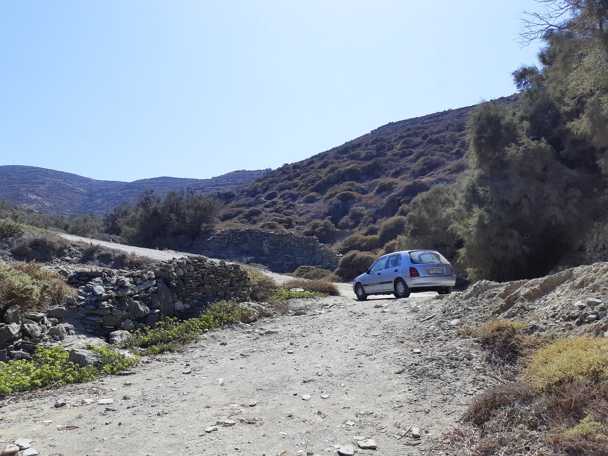 Dirt roads on the Greek islands