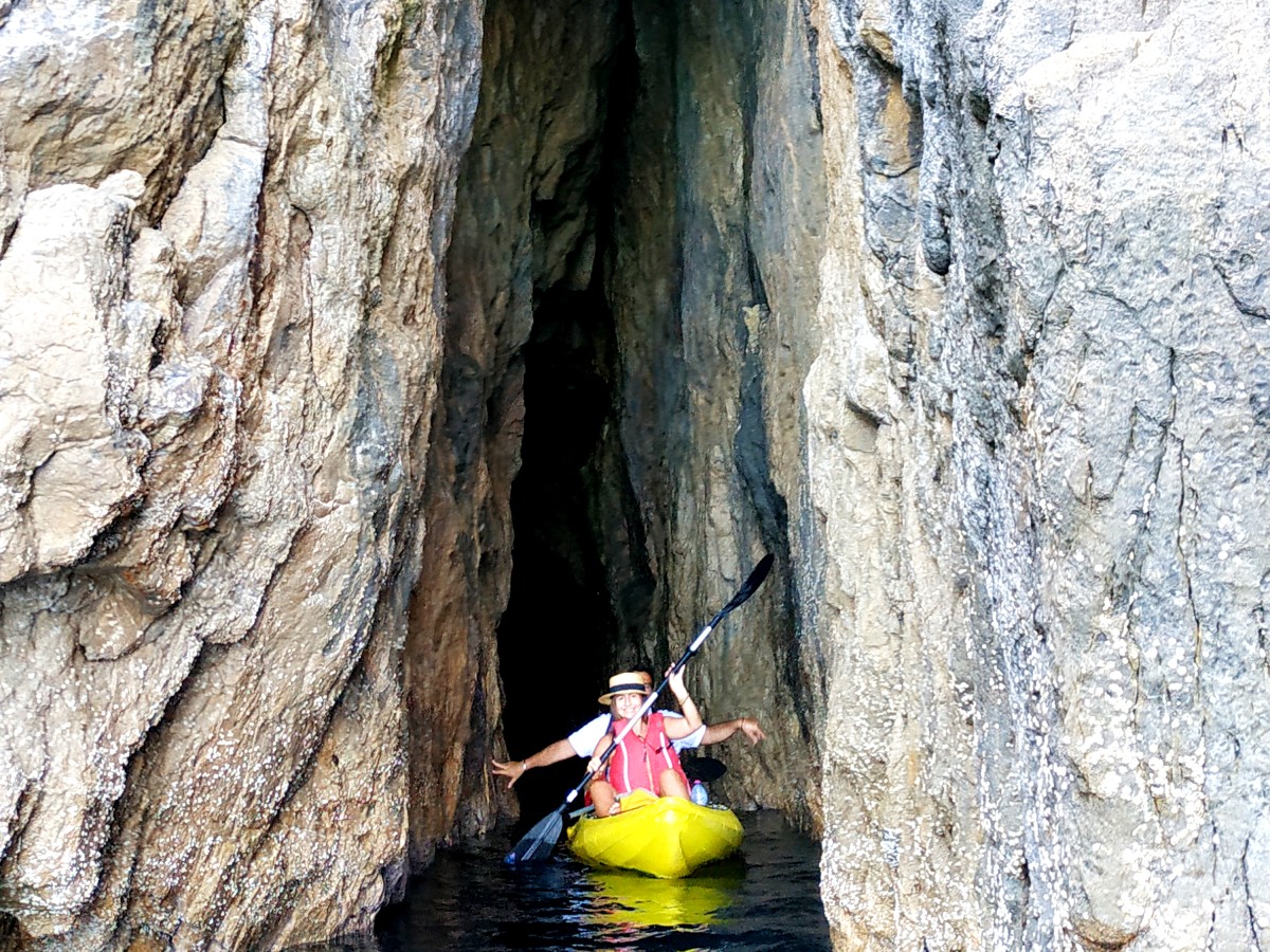 Kayaking in a seacave in Mykonos 