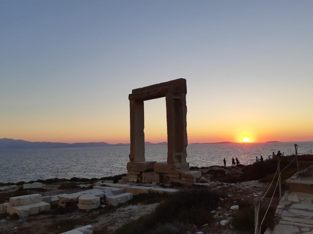 5+1 Incredible Greek Islands Near Santorini (Which Might Be Better)