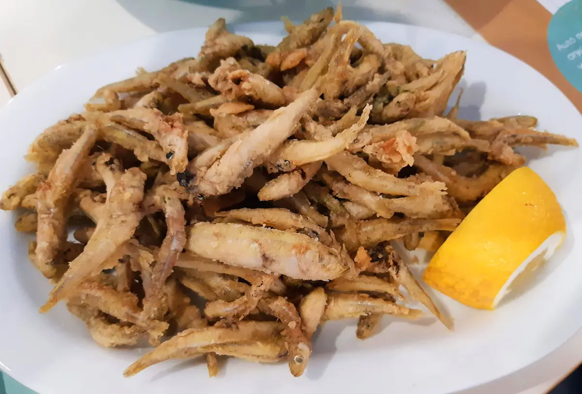 Food in Greece - Fried fish