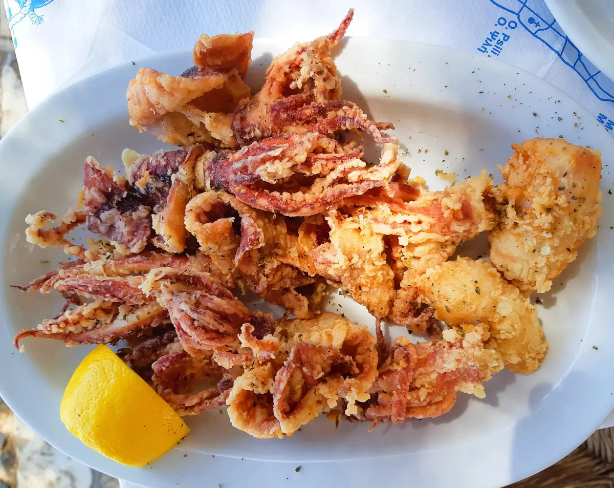 Food of Greece - Fried calamari