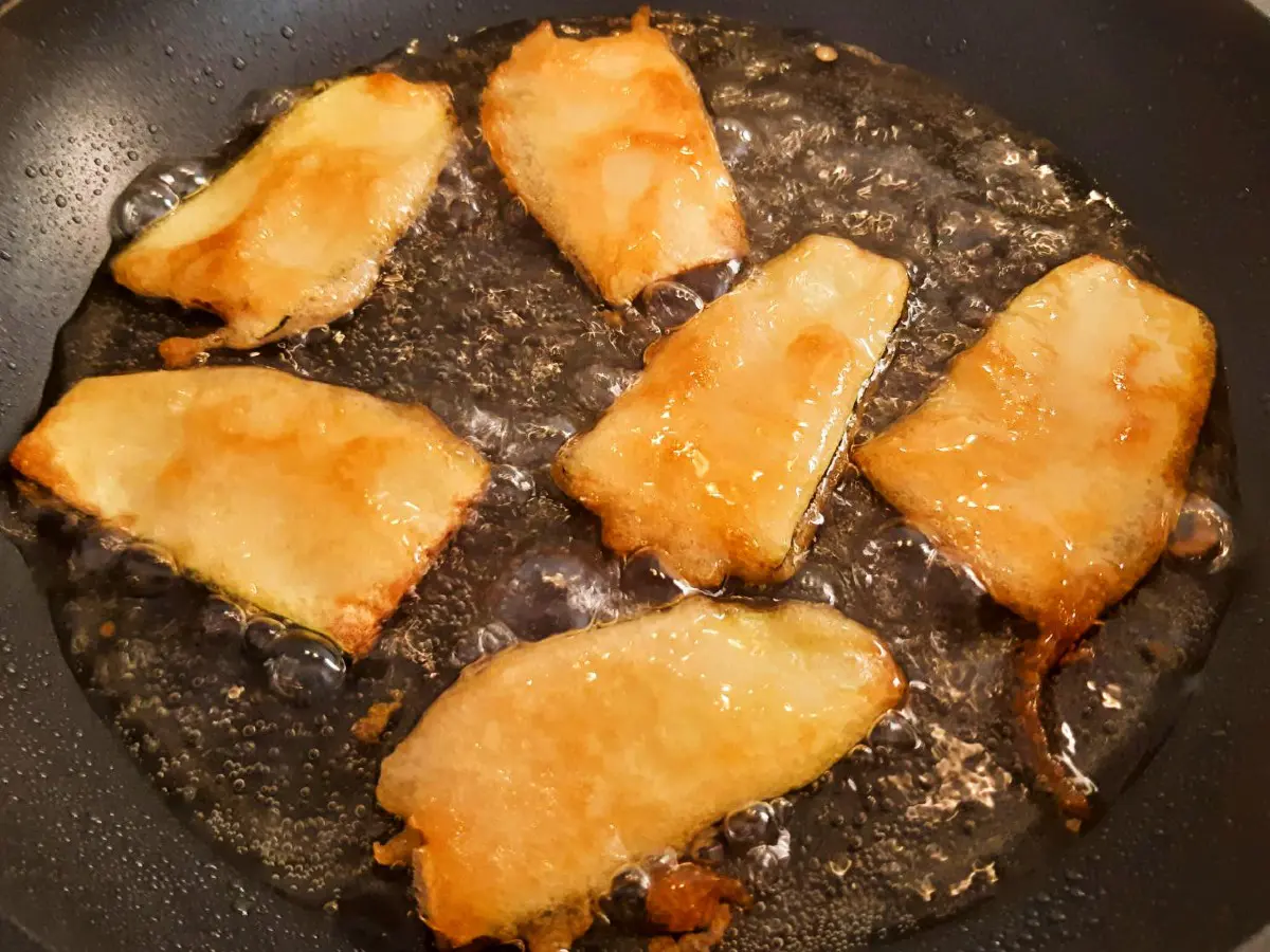 Saganaki Food of Greece