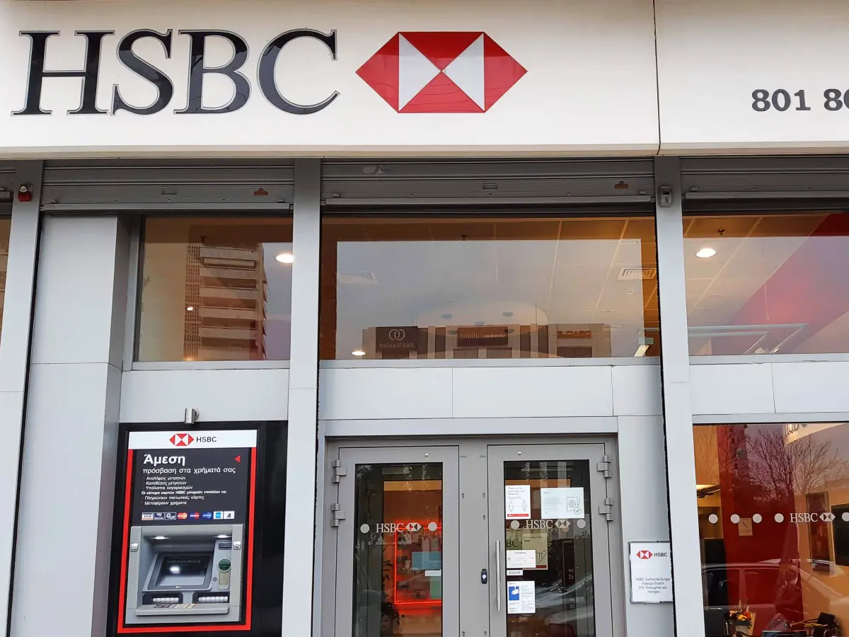 Tips for opening a Greek bank account
