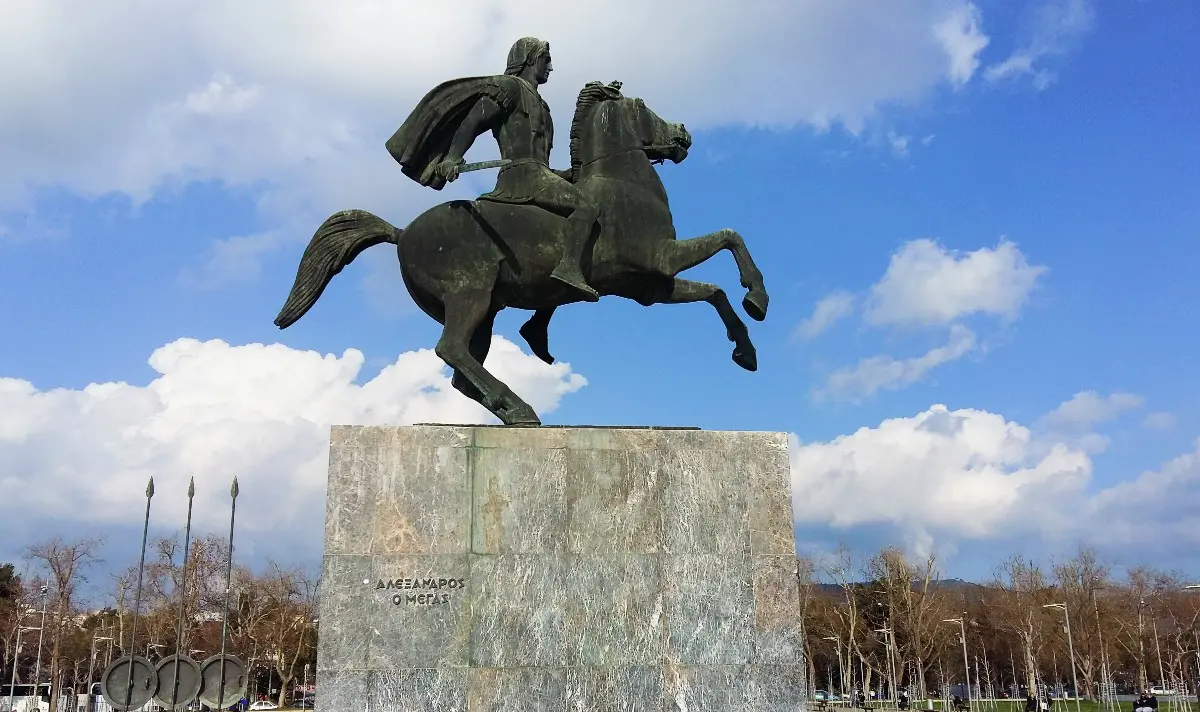 Statue of Alexander in Thessaloniki in February