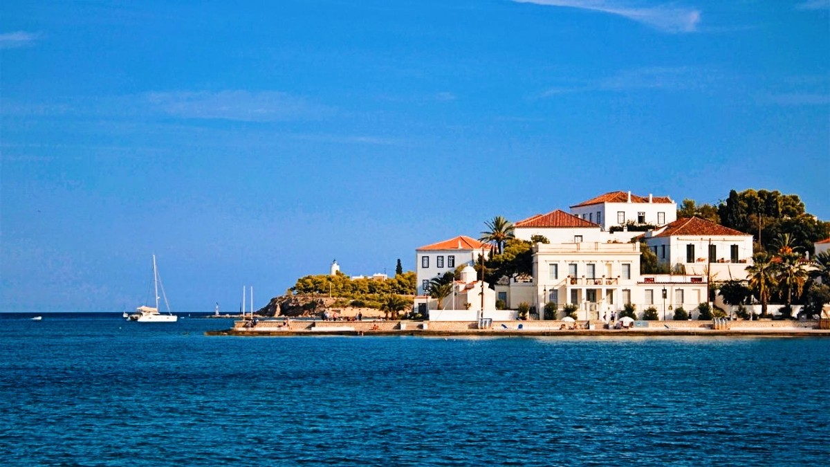 Spetses island is close to Athens Greece