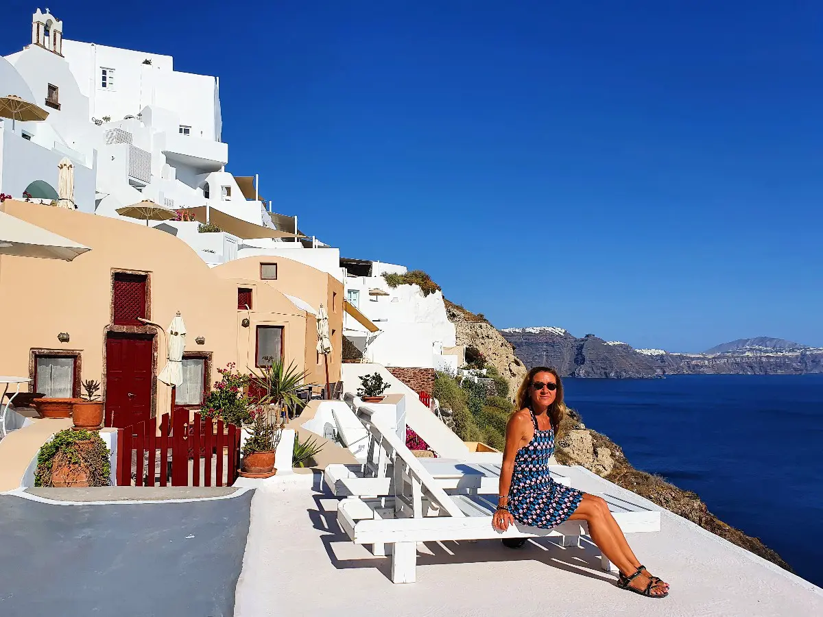 Vanessa in Santorini Tips for island hopping in Greece
