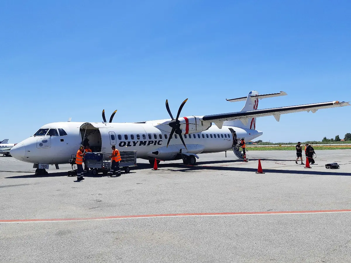 There are few flights from Athens to Kalamata