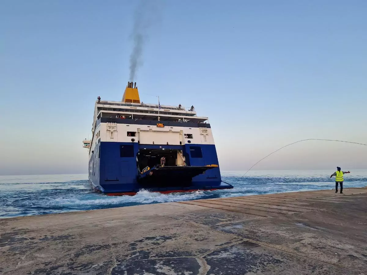 A ferry to Karpathos