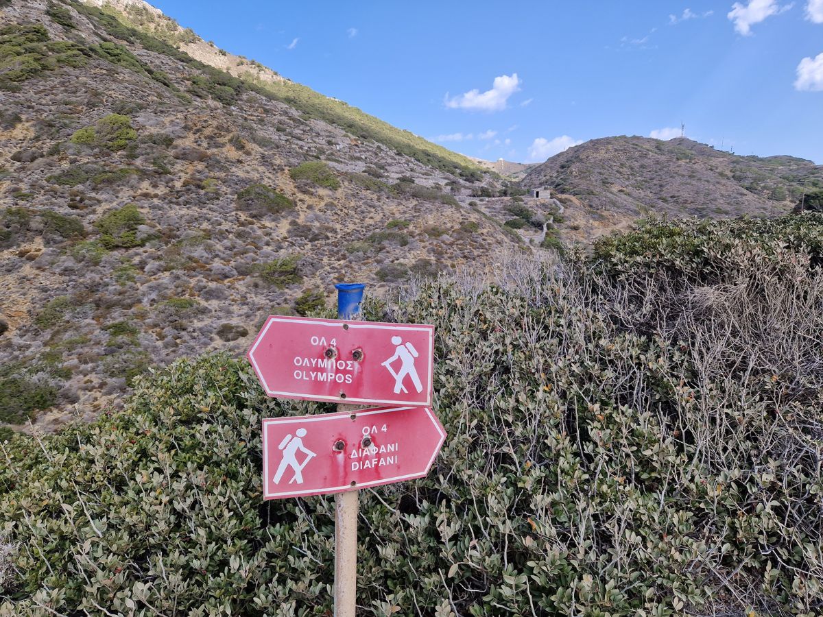 Hiking around Olympos Karpathos