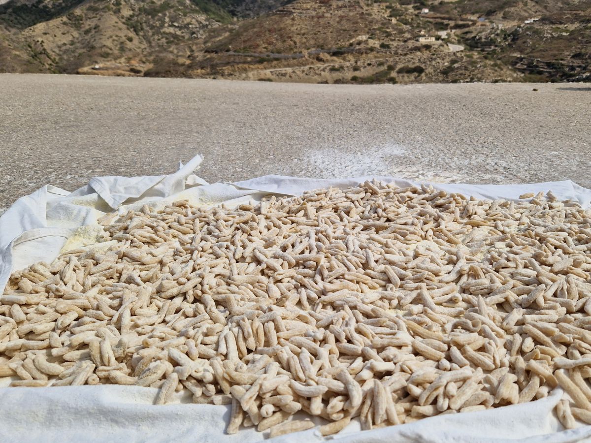 Handmade makarounes from Olympos