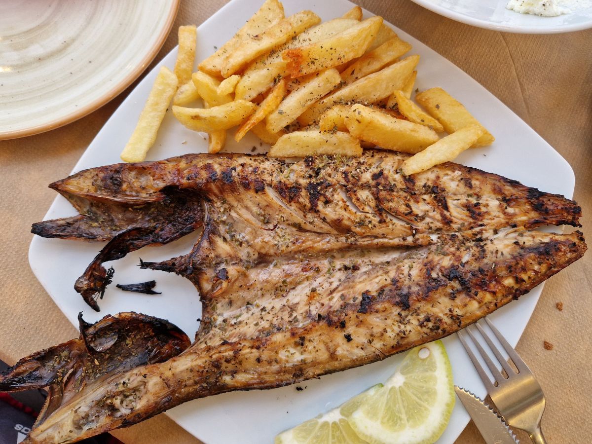 Gouna, traditional fish dish in Naxos Greece