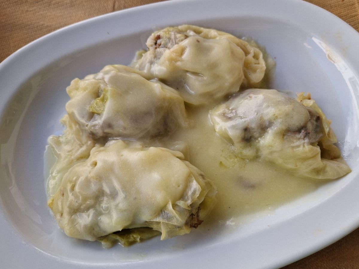 What to eat in Naxos Greece - Stuffed cabbage leaves