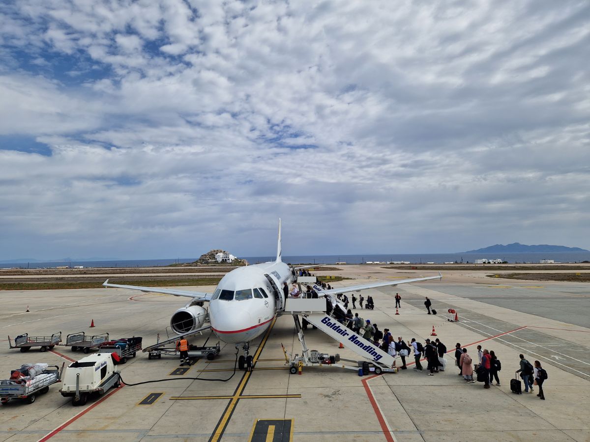 Domestic flight in Greece
