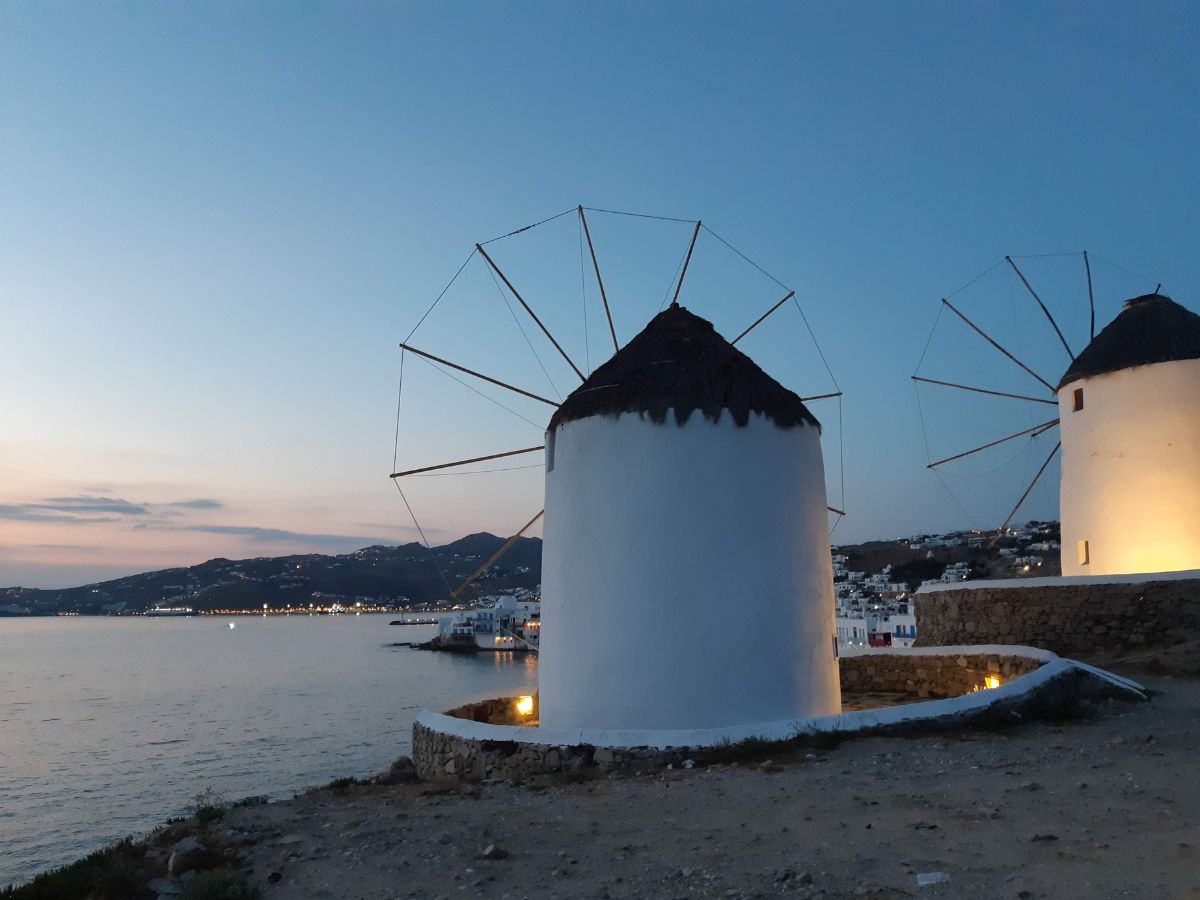 Windmills in Mykonos town